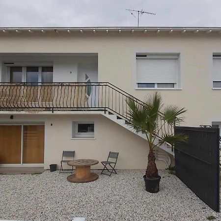 Le Lion D'Or Apartment Bessines Exterior photo