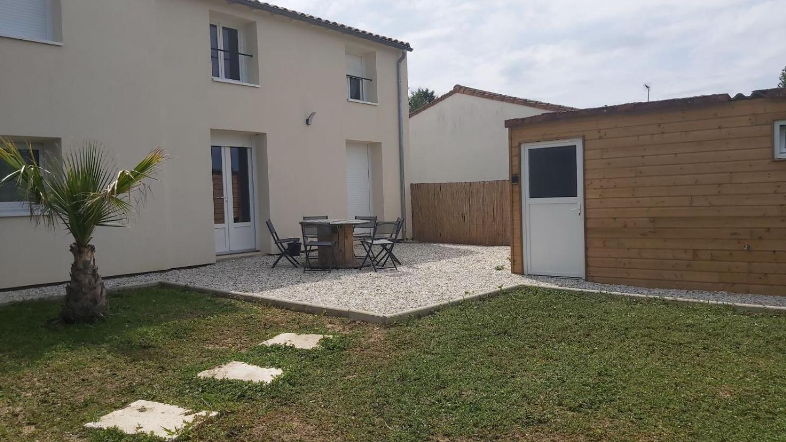 Le Lion D'Or Apartment Bessines Exterior photo